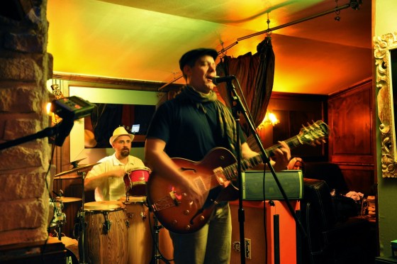 Concert_Tonton_Lartiste_Road88_21dec2013-Sebastien_Guez-Youri_Requena-2