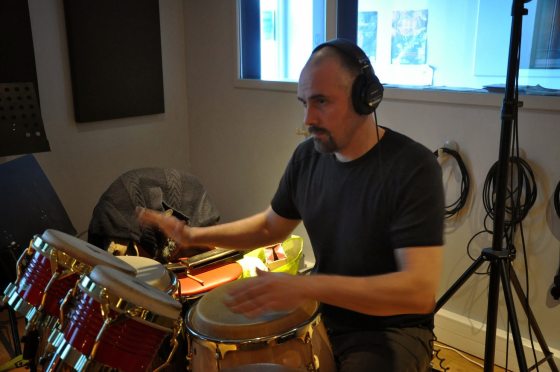 tonton lartiste Studio NSO mars 2014 - Youri Requena